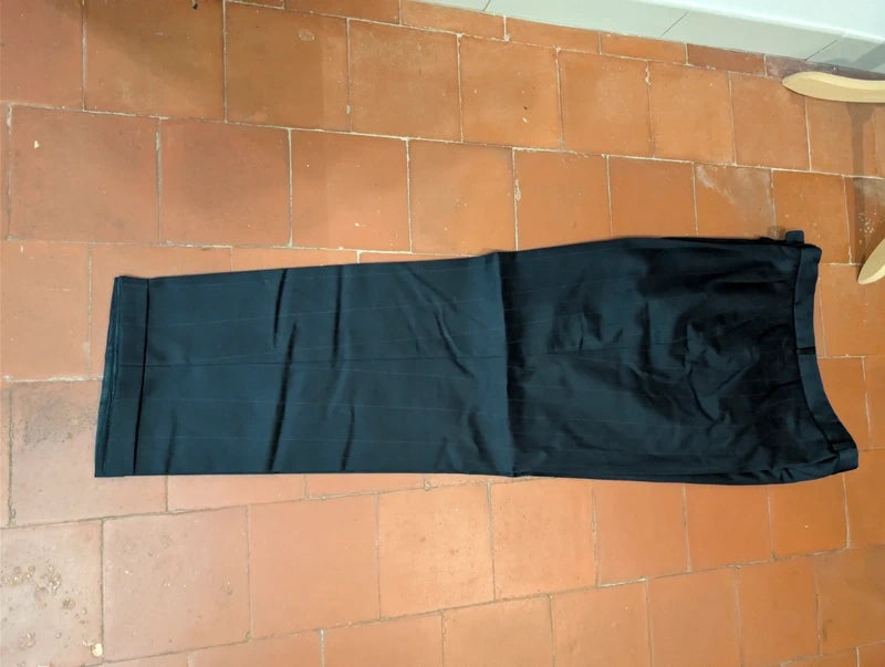 Eleganter Nadelstreifen-Zweireiher aus Wolle