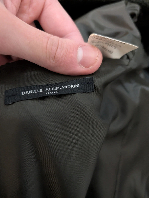 Toller grüner Wollmantel