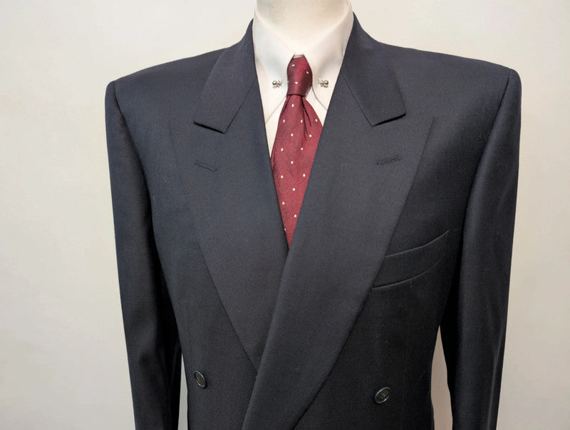 Incredible navy blue wool double-breasted suit