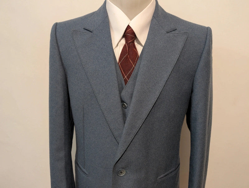 Mystérieux costume 3 piece en flanelle lourde
