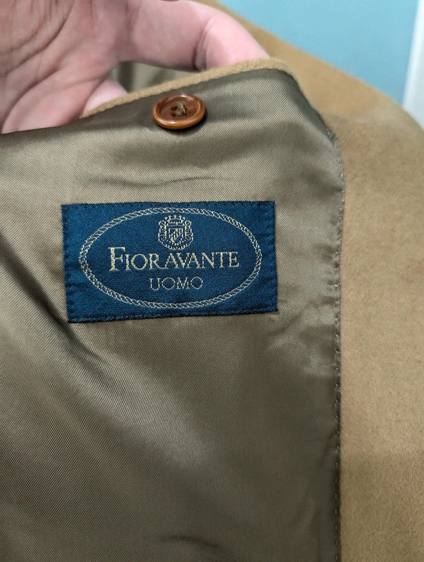 Lumineuse veste camel en cachemire et laine