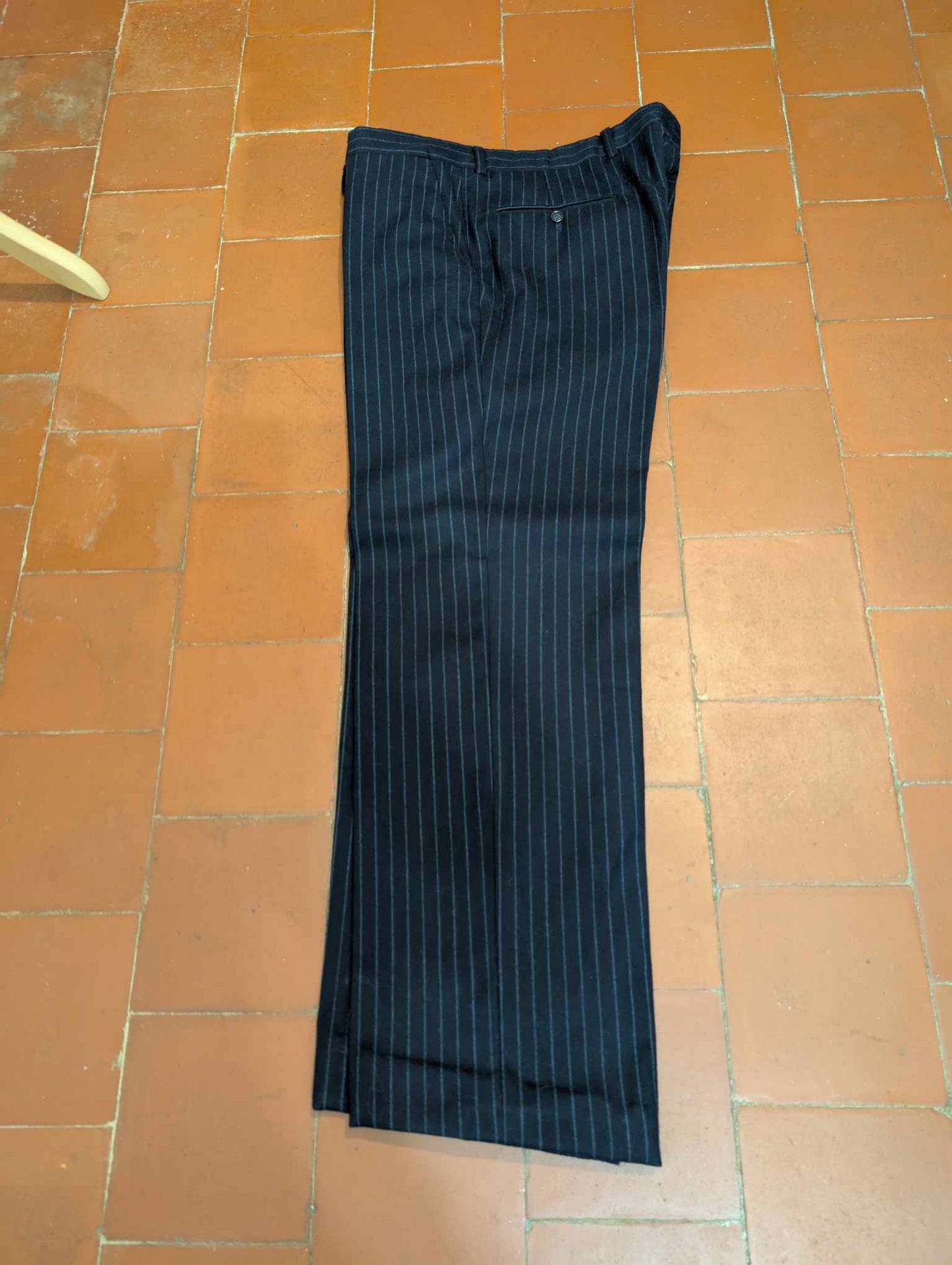 Fantastique costume pinstripe en flanelle lourde