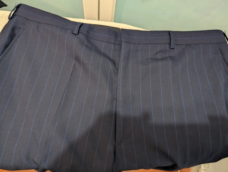 Incroyable costume croisé chalkstripe en laine froide