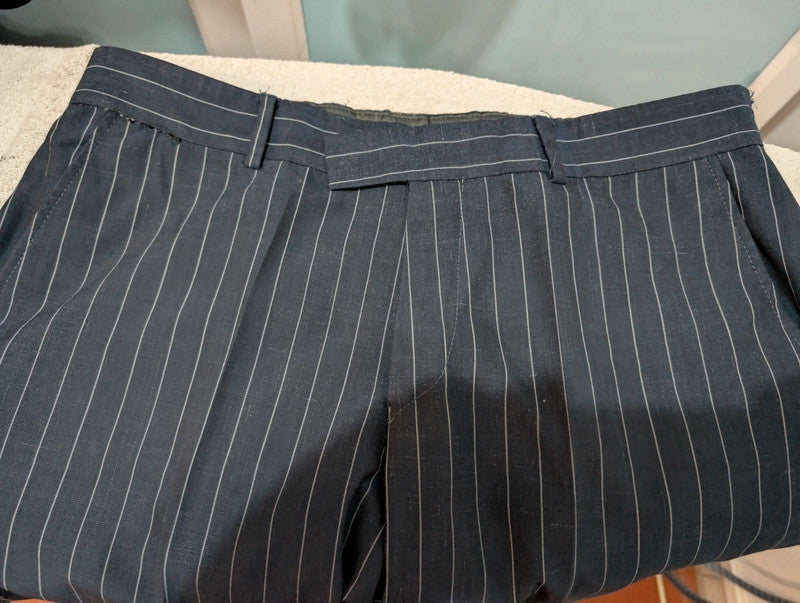 Exceptional pinstripe suit in cold wool