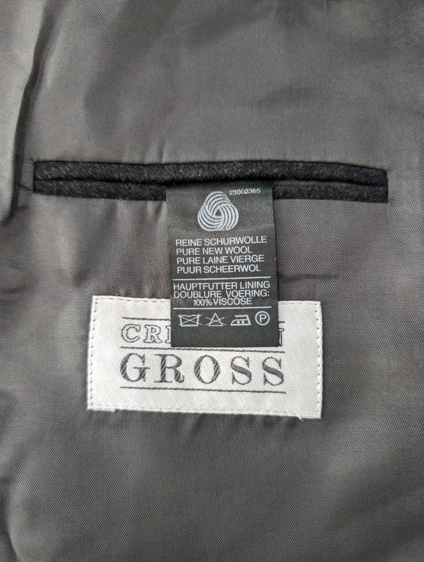Sympathique costume croisé en flanelle lourde