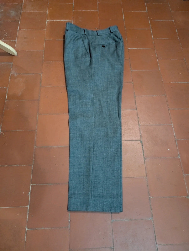 Classique costume gris en laine