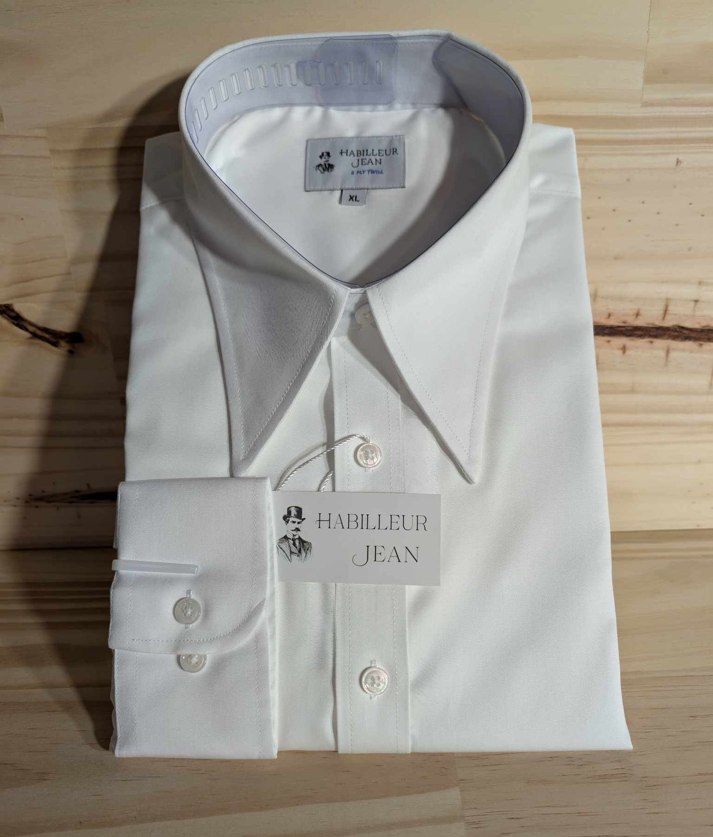 Double-twisted cotton point collar shirt