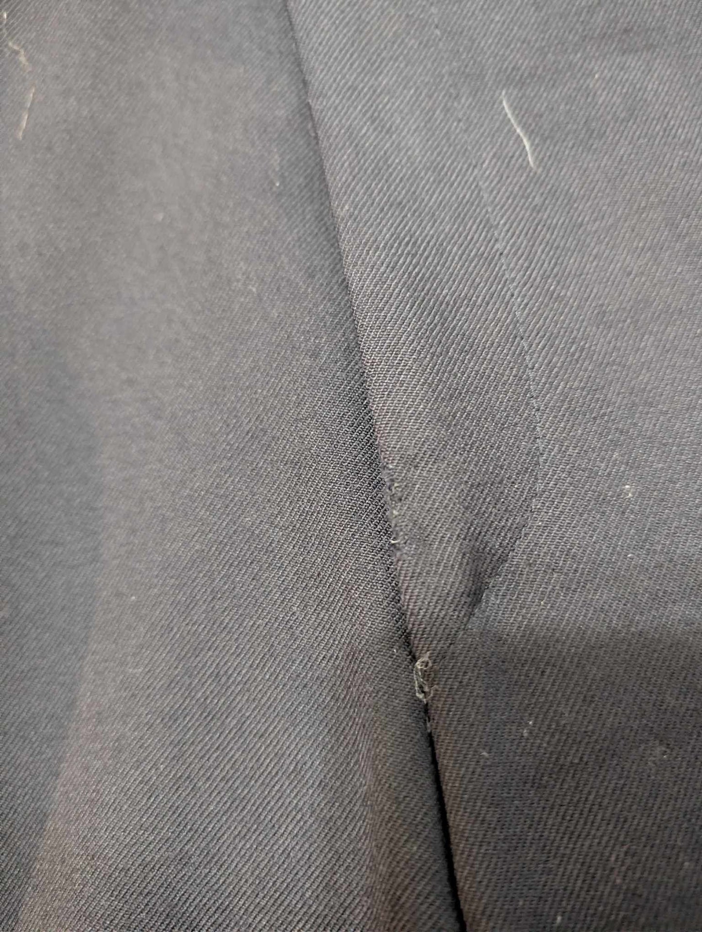 Classique costume bleu marine en laine