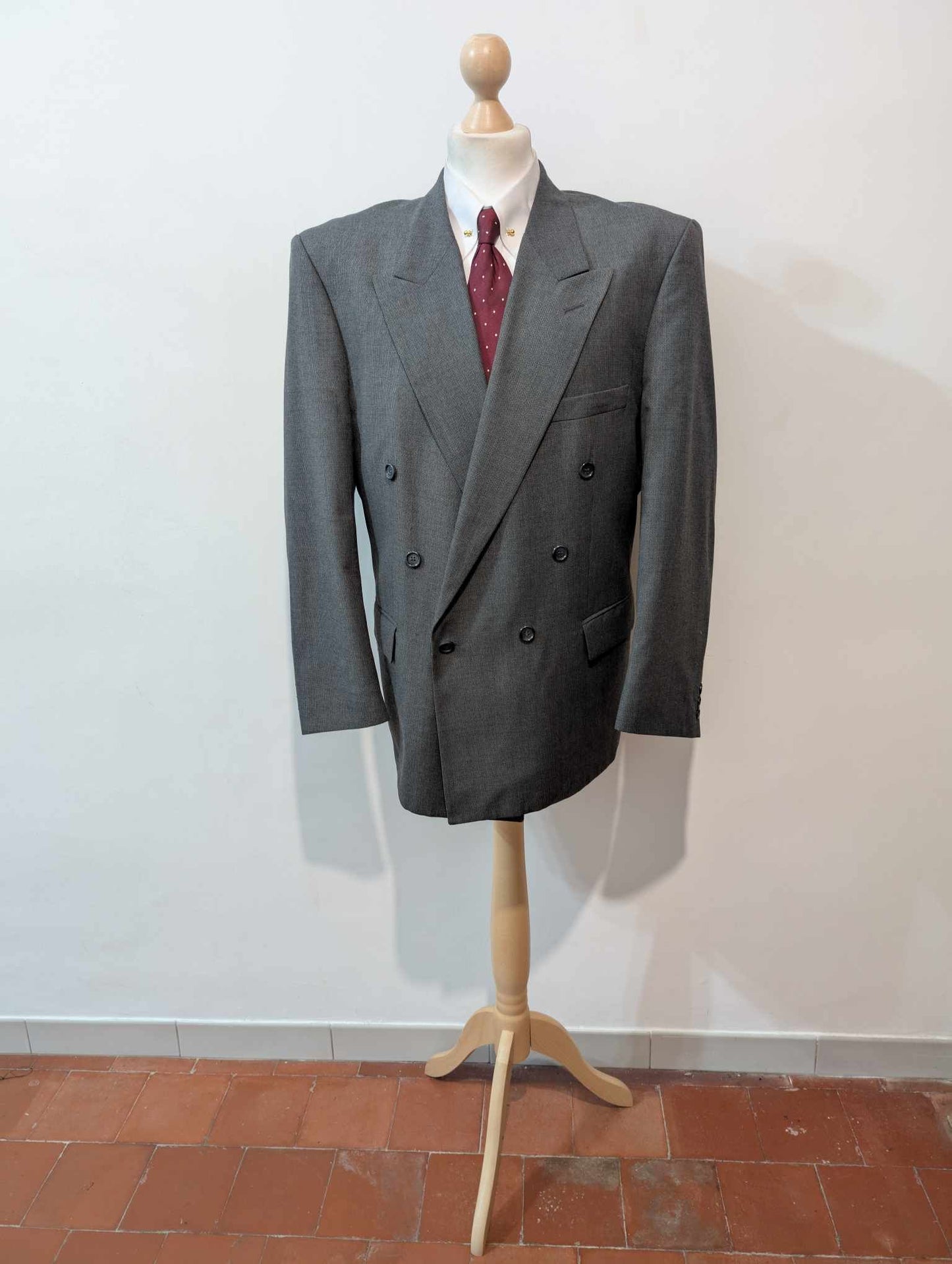 Classique costume croisé gris en laine