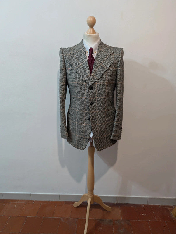 Exceptionnel costume a carreaux en laine