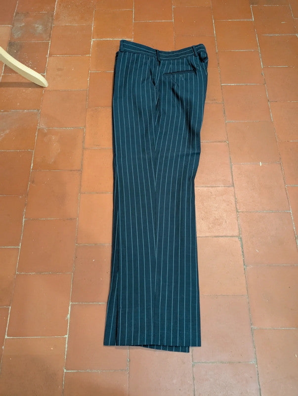 Exceptional pinstripe suit in cold wool