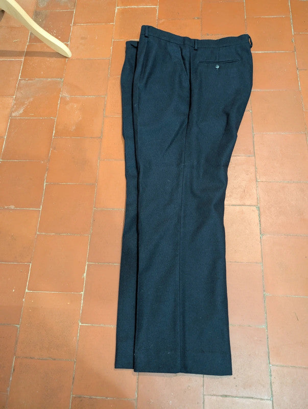 Chouet costume bleu marine en flanelle lourde