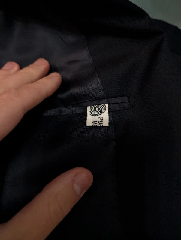 Incredible navy blue wool double-breasted suit