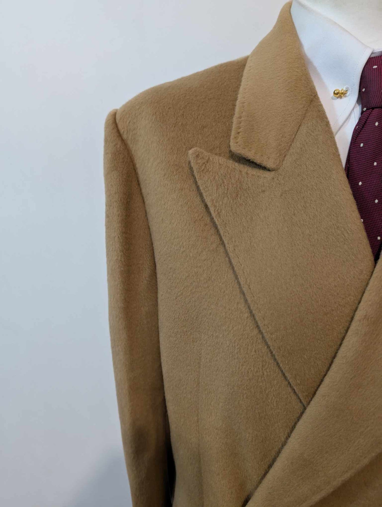 Rarissime manteau croisé Camel en vigogne