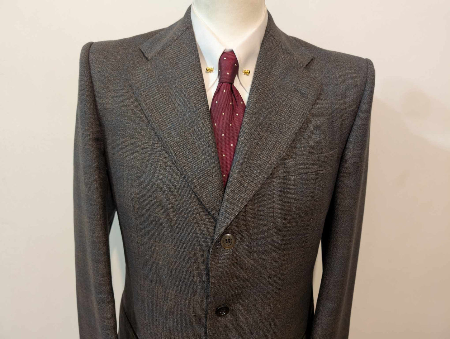 Mignon costume gris en laine