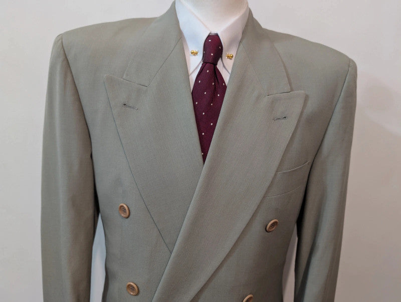 Costume croisé gris vert en laine