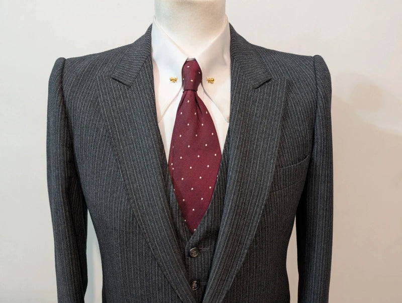 Magnifique costume 3 pièces pinstripe