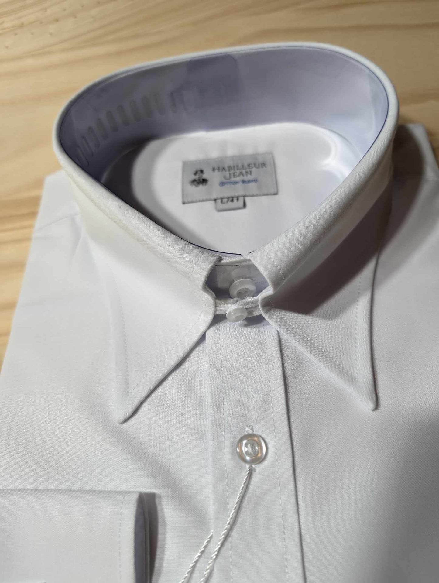 Cotton blend point collar shirt