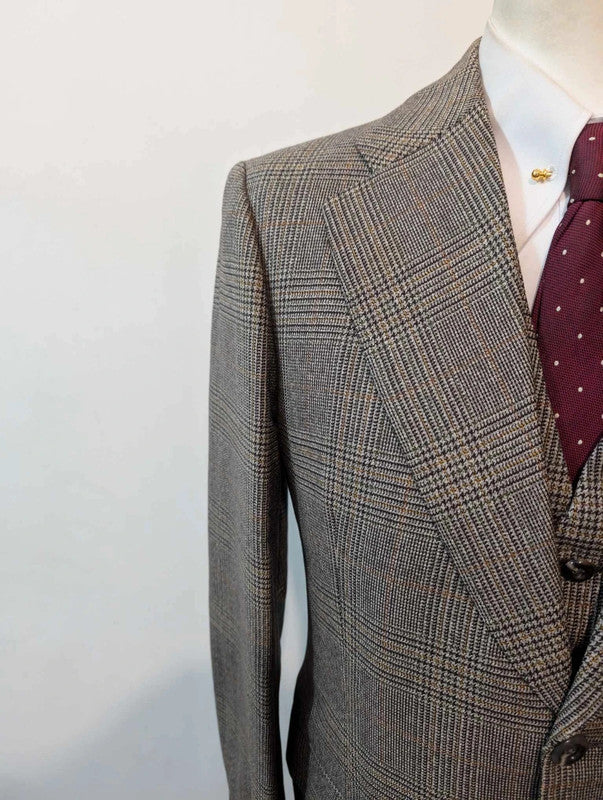 Majestueux costume 3 pièces marron gris