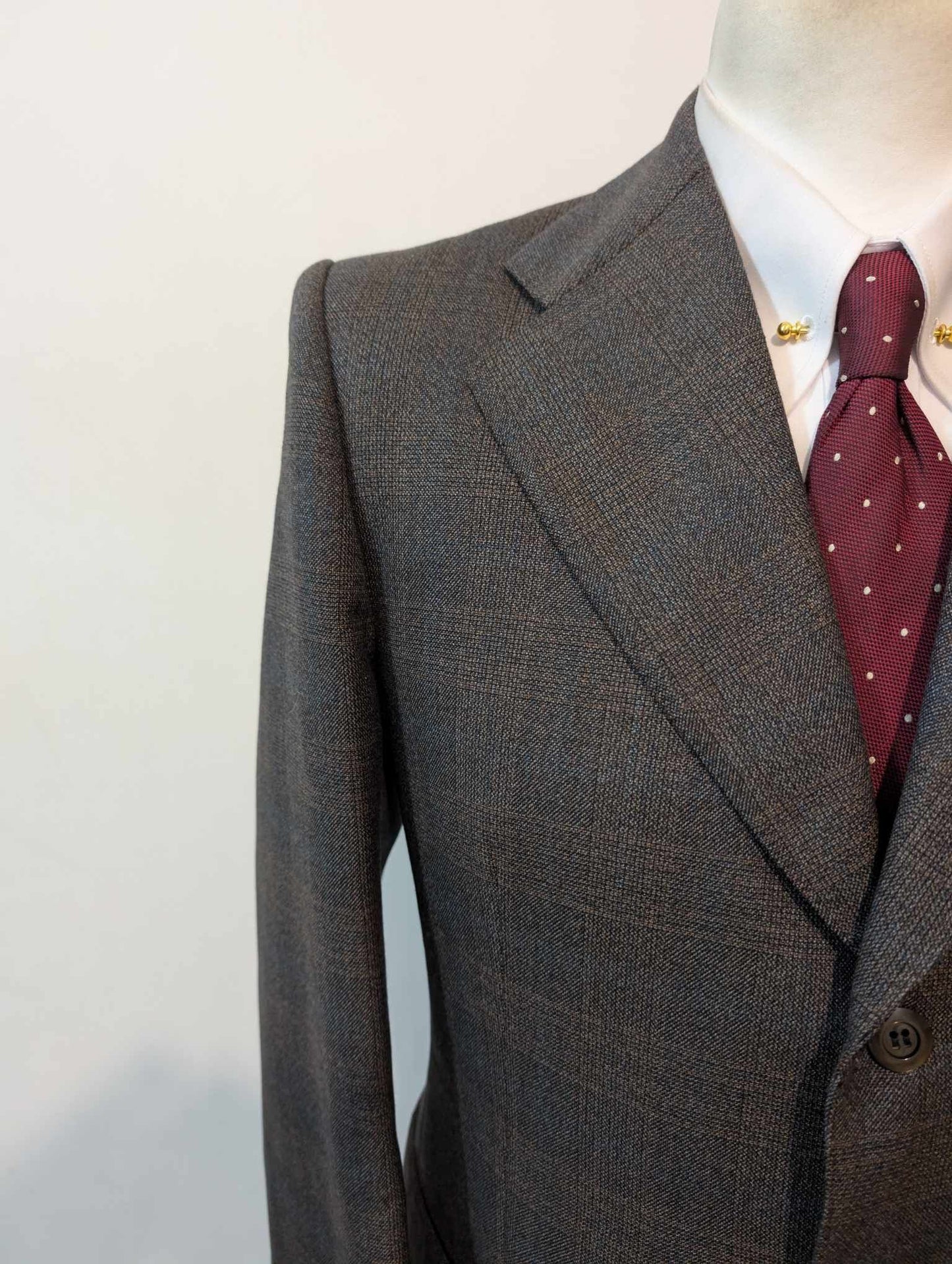 Mignon costume gris en laine