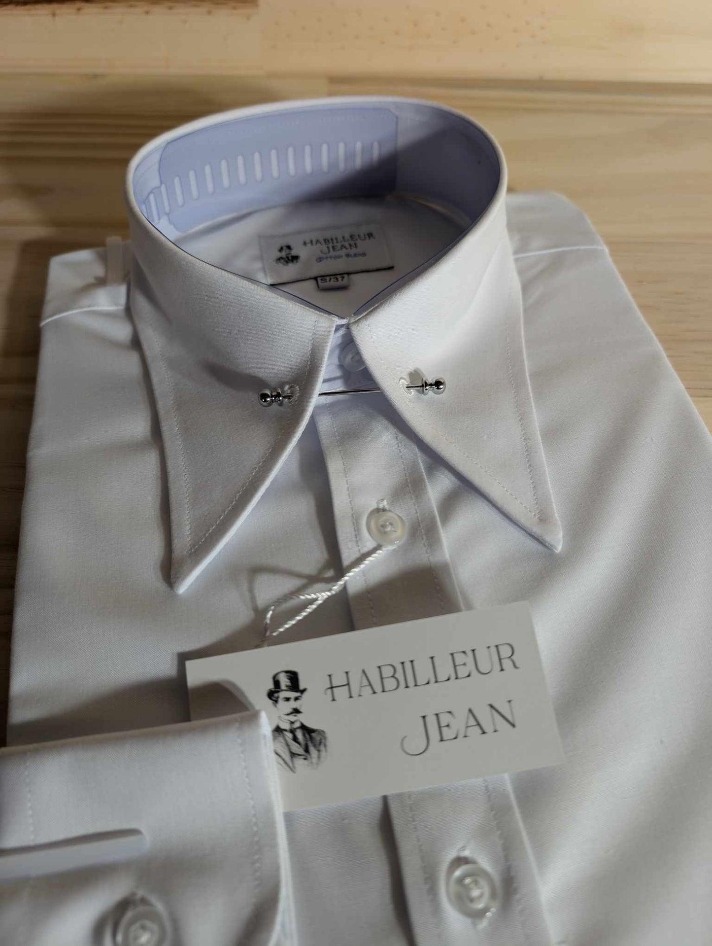 Cotton blend pin-point collar shirt