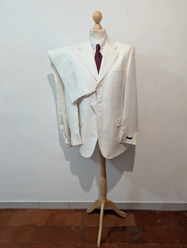 Angelique white linen costume