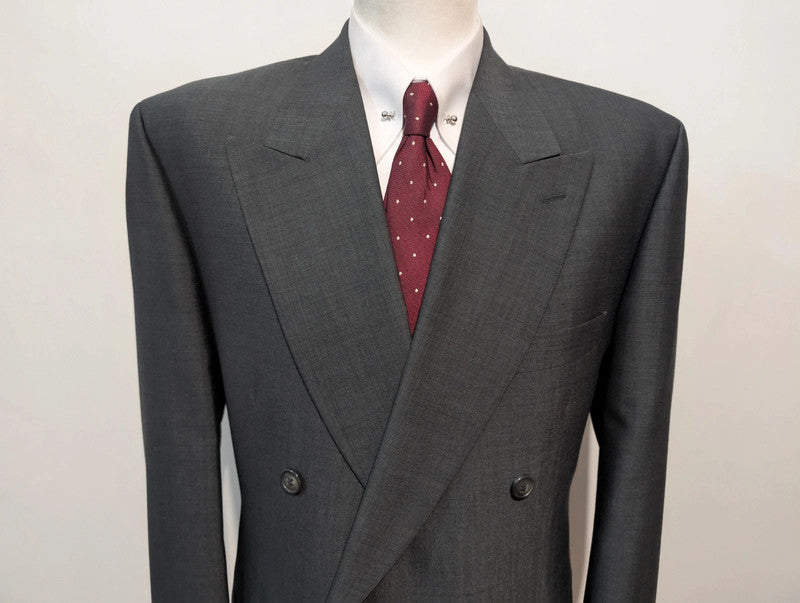 Sublime costume croisé gris en laine