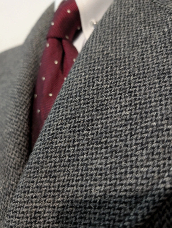 Magnifique manteau gris à chevron en tweed