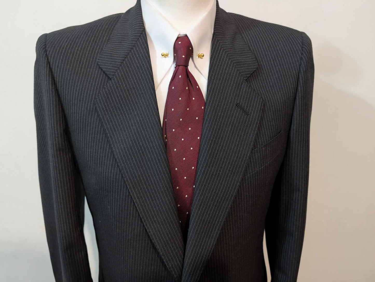 Magnifique costume pinstripe en laine