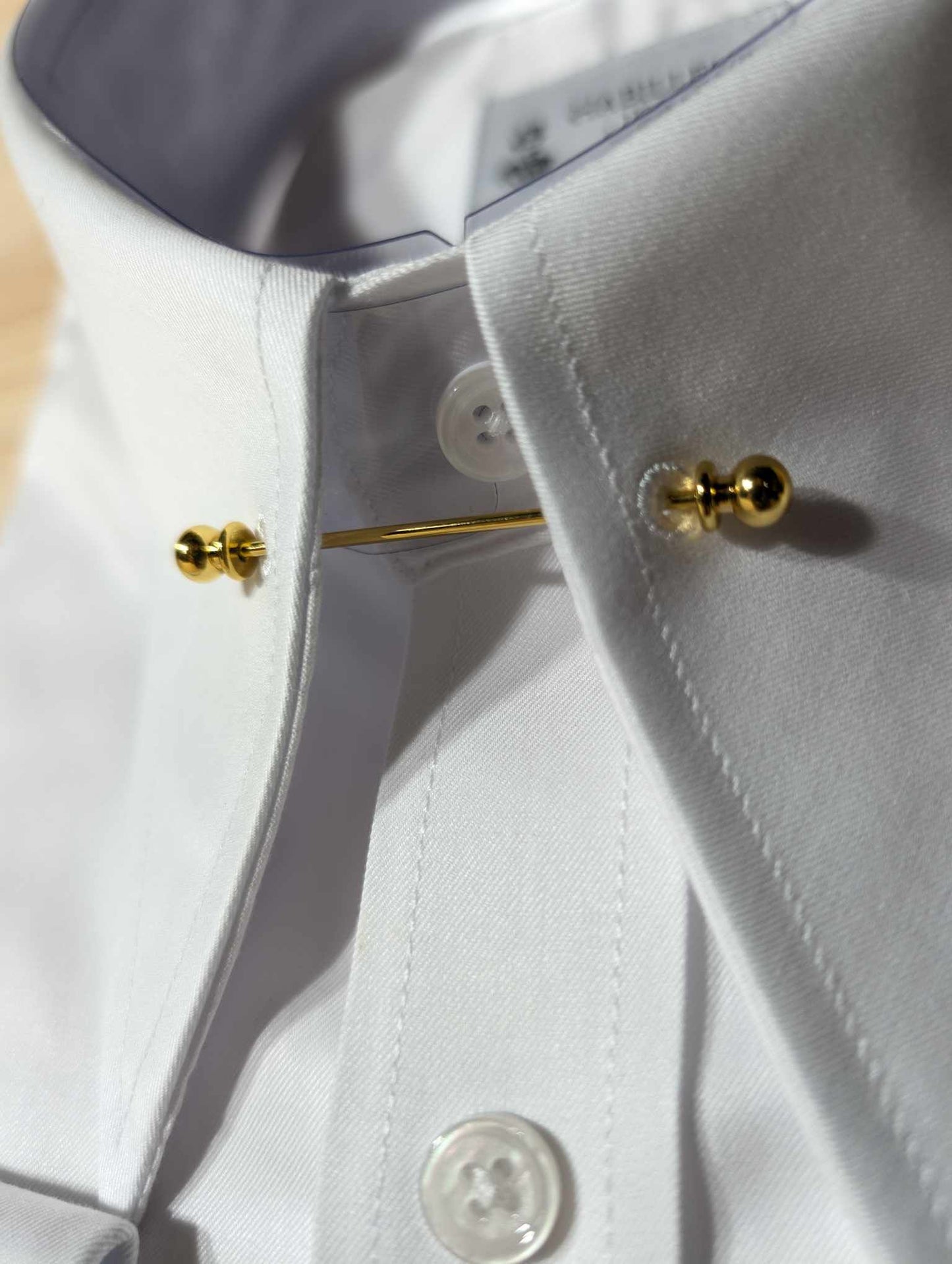 Double-twisted French collar shirt