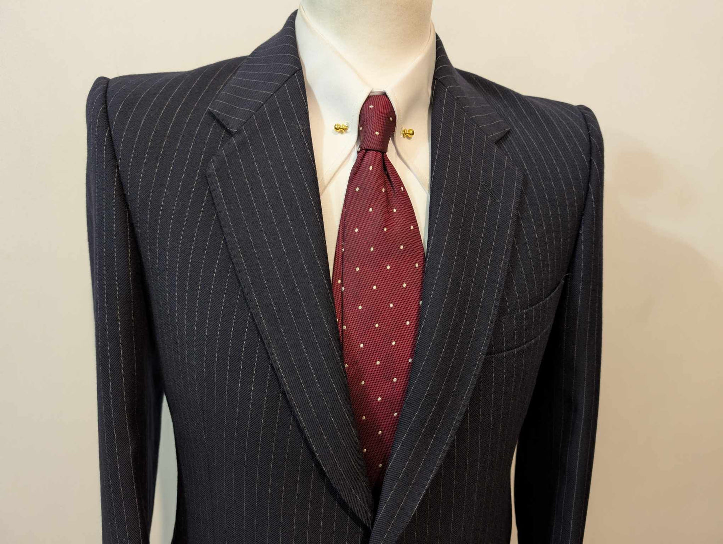 Légendaire costume pinstripe en laine