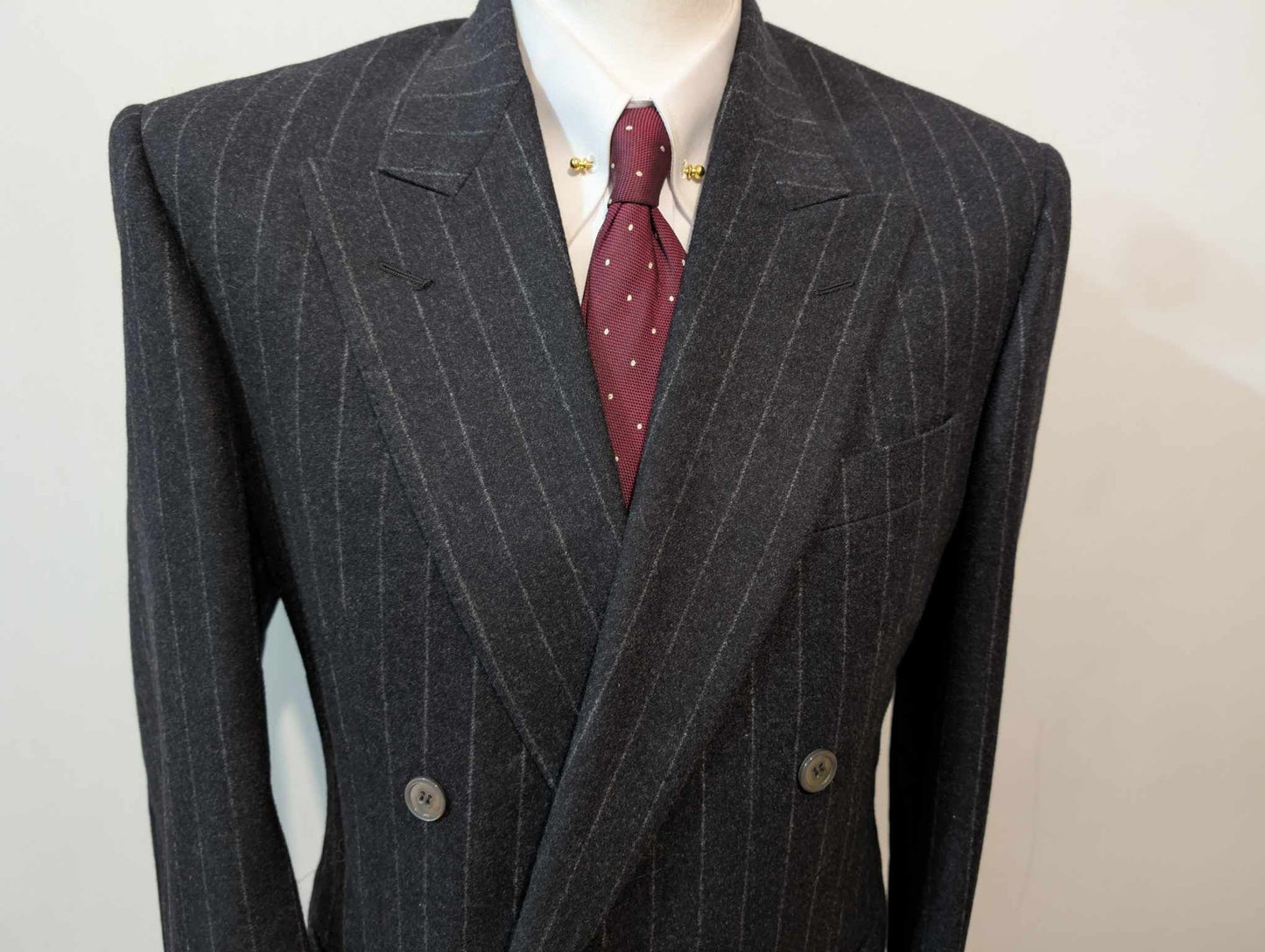 Vilain costume croisé chalkstripe en flanelle lourde