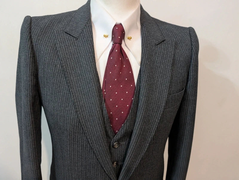 Magnifique costume 3 pièces pinstripe