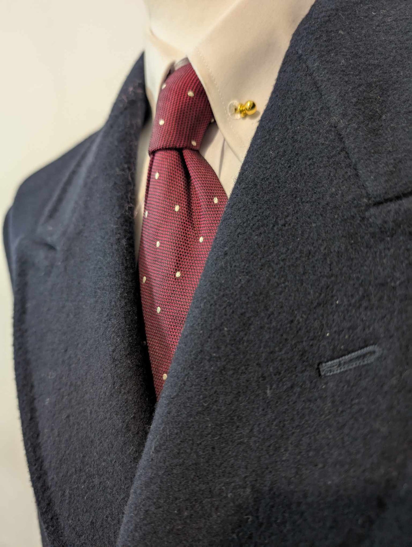 Magnifique manteau croisé bleu marine en laine