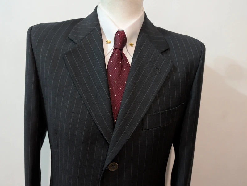 Magnifique costume pinstripe en laine