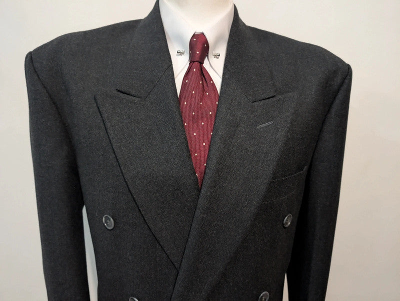 Furieux costume croisé en flanelle lourde