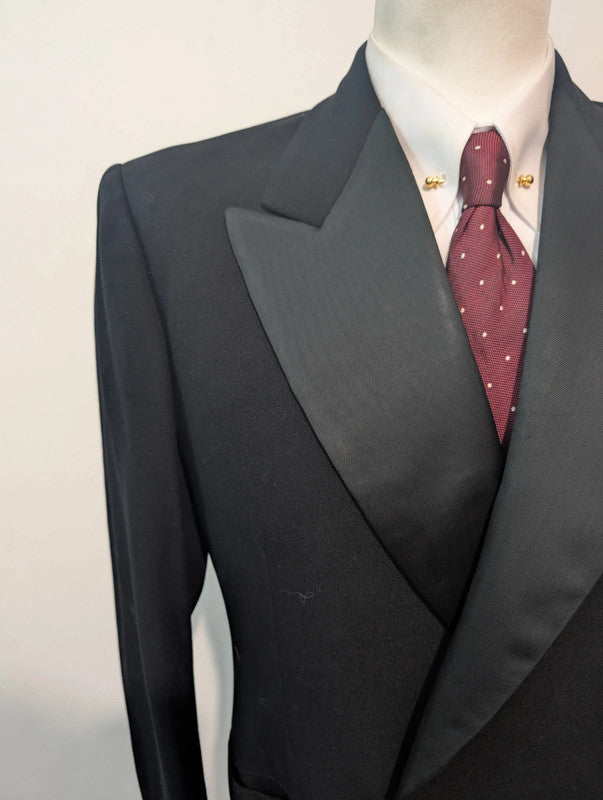 Ancien smoking croisé bespoke