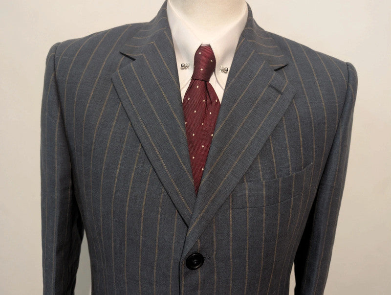 Redoutable costume pinstripe en lin