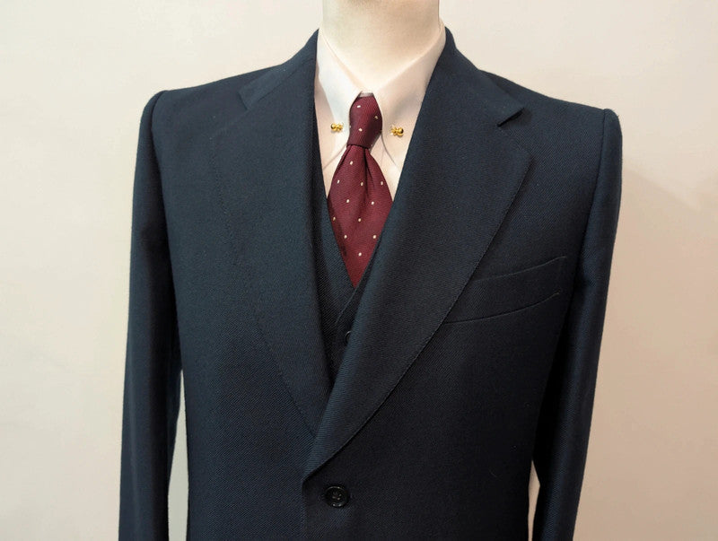 Classique costume 3 piece bleu marine en laine