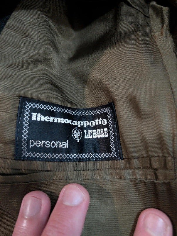 Chaleureux manteau vert en laine épaisse