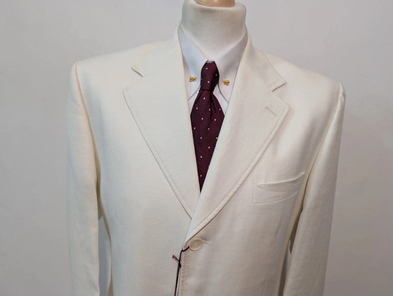 Angelique white linen costume