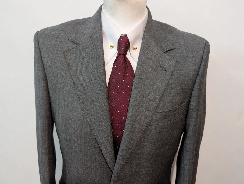 Classique costume gris en laine