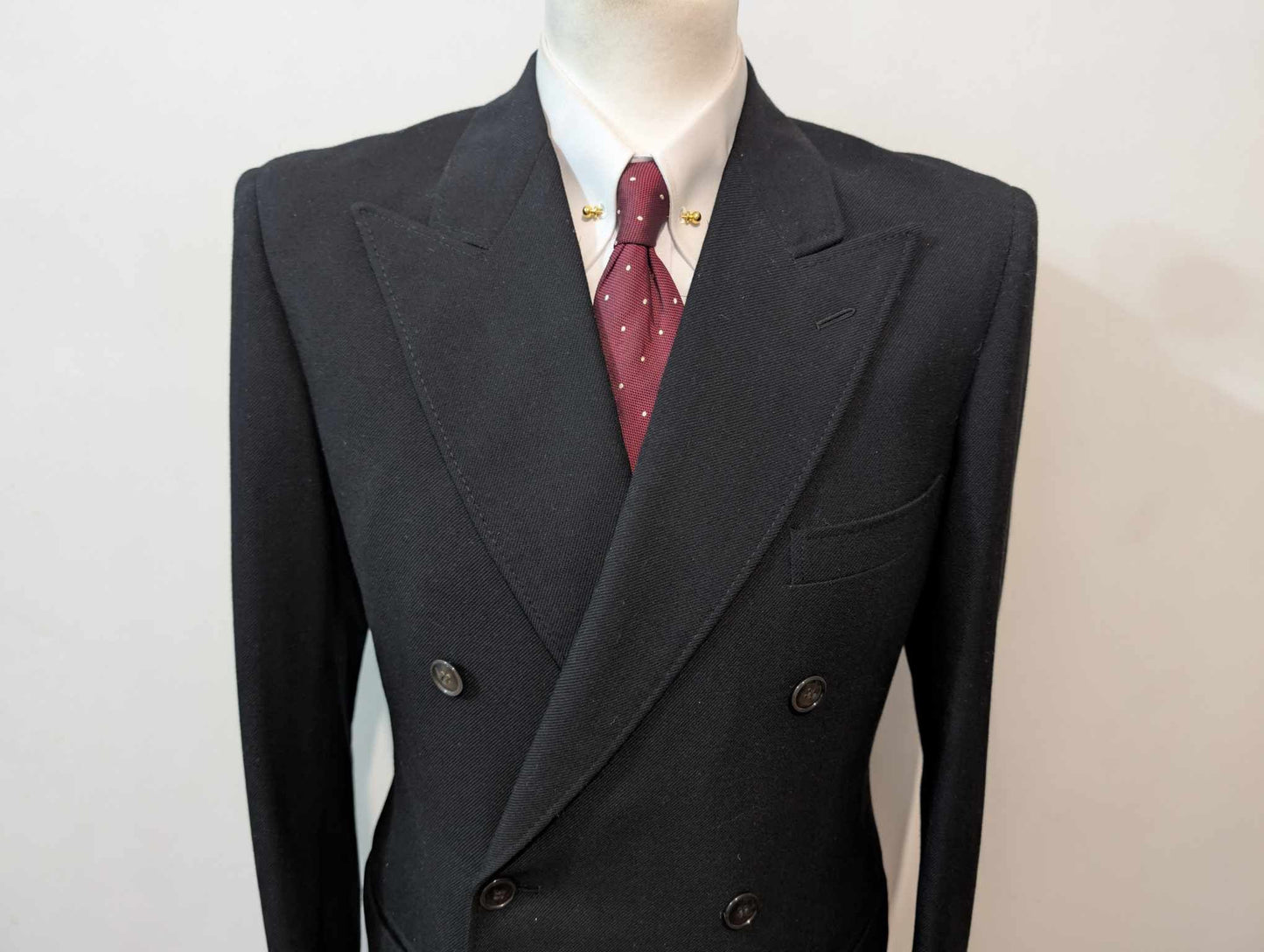 Majestueuse veste croisé en laine