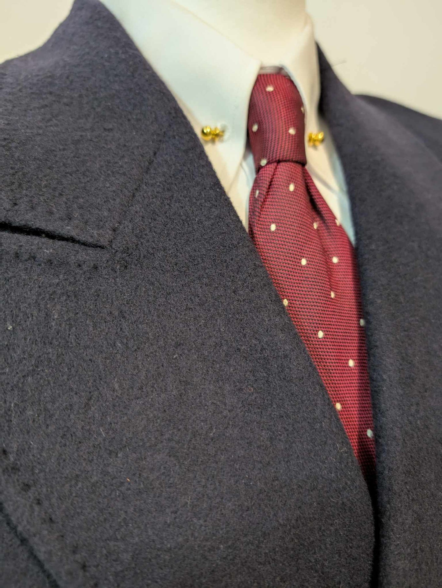 Elegant manteau croisé bleu marine