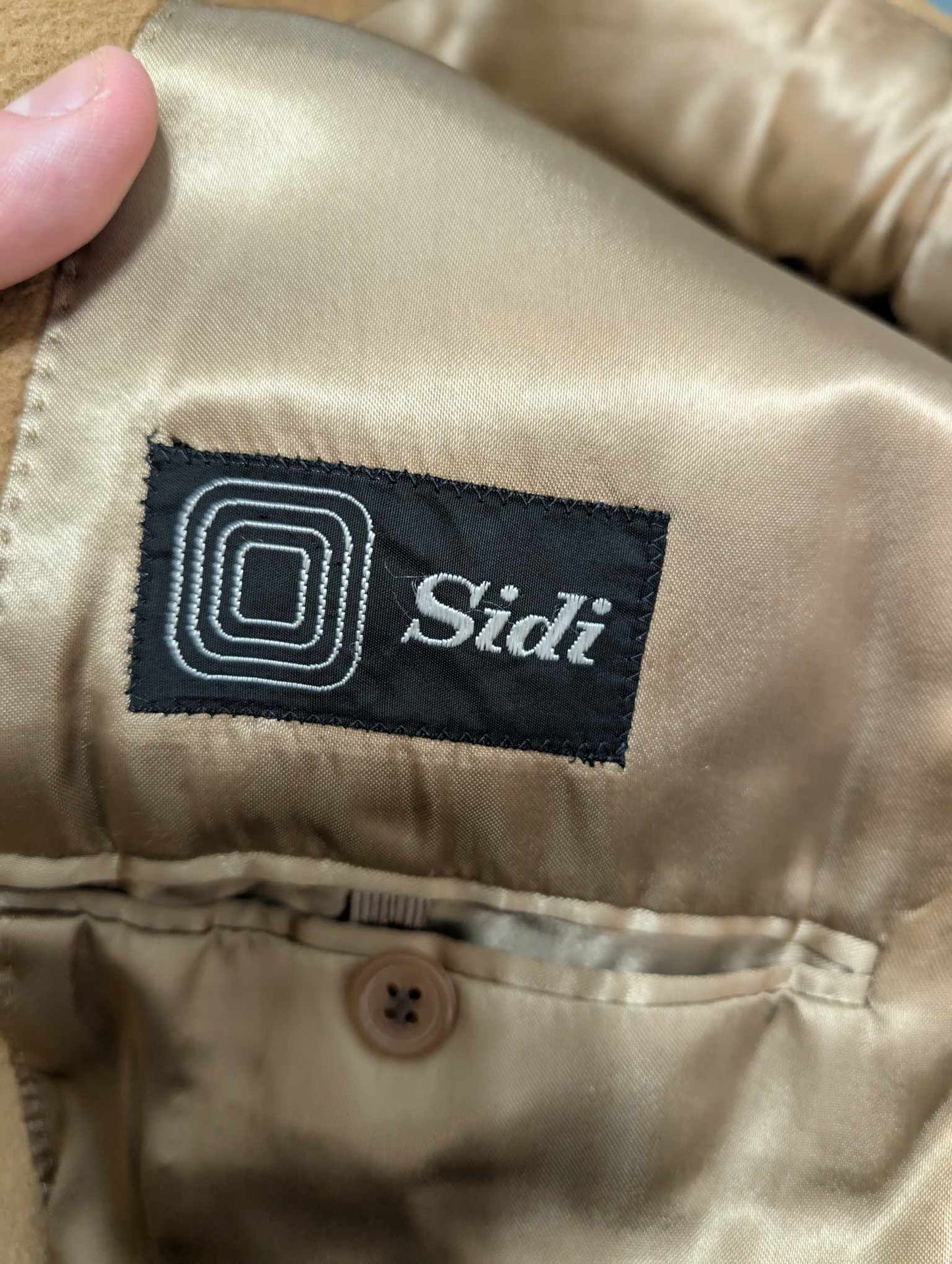 Lumineux manteau croisé camel en laine