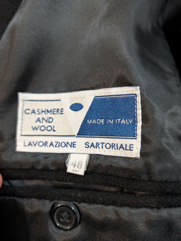 Süßer Mantel in Mitternachtsmarineblau