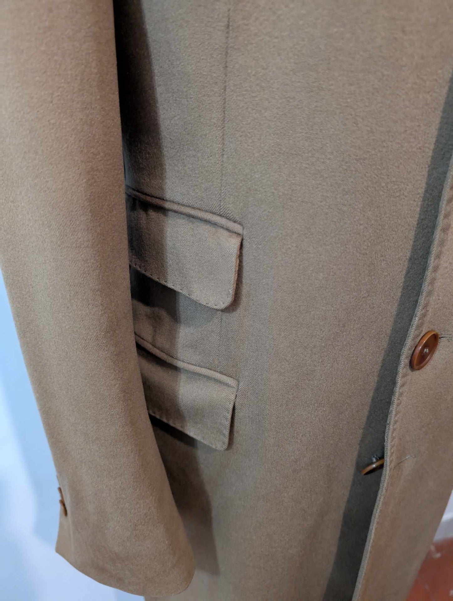Lumineux manteau camel loropiana