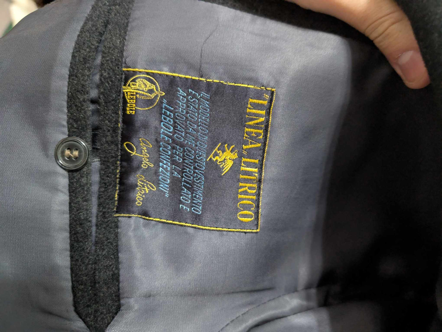 Ravissant manteau croisé gris en laine lourde