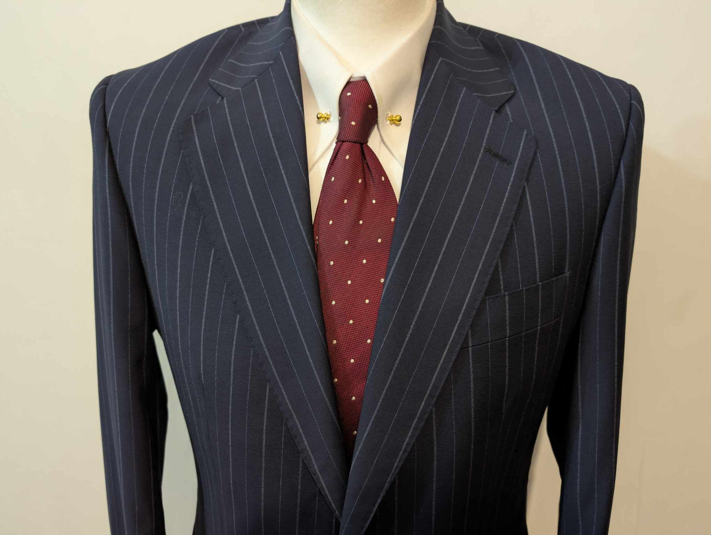 Suprême costume pinstripe en laine