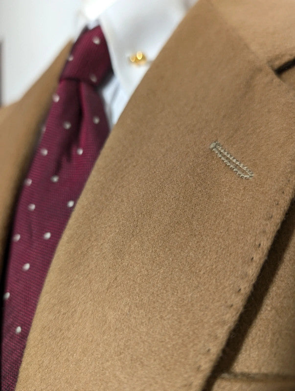 Lumineuse veste camel en cachemire et laine